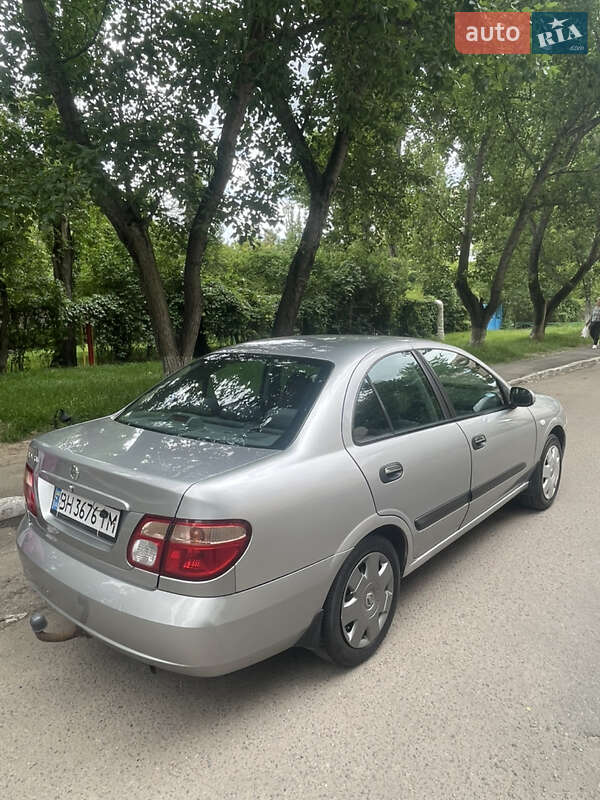 Седан Nissan Almera 2006 в Одесі