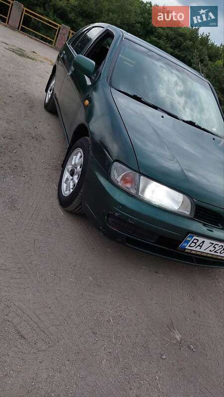 Хэтчбек Nissan Almera 1998 в Кропивницком