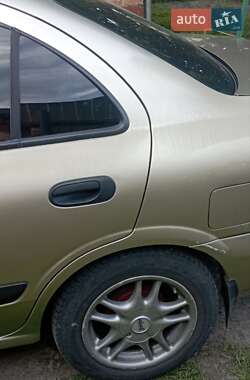 Седан Nissan Almera 2004 в 