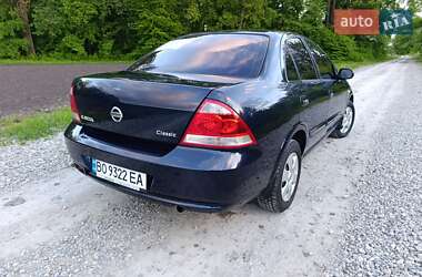 Седан Nissan Almera 2012 в 