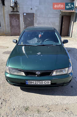 Хетчбек Nissan Almera 1995 в 