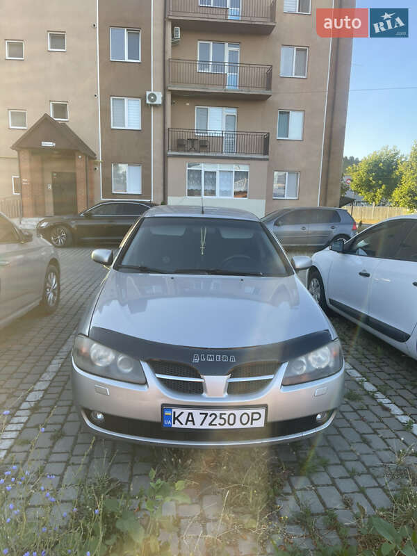 Седан Nissan Almera 2005 в Мукачевому