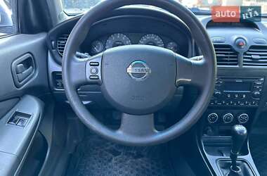 Седан Nissan Almera 2012 в 