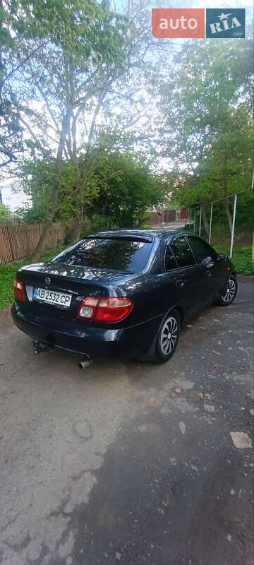 Седан Nissan Almera 2004 в Вінниці