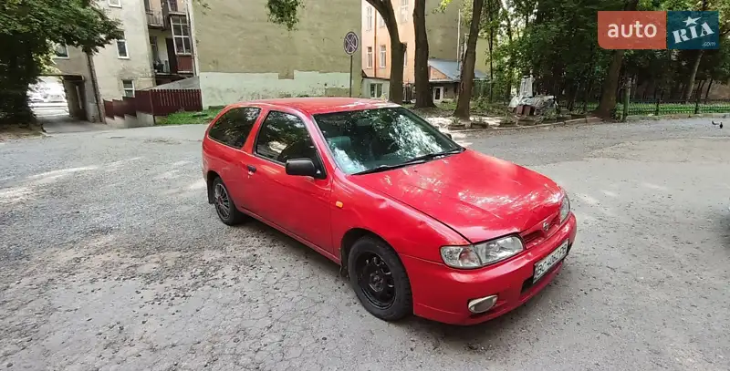 Nissan Almera