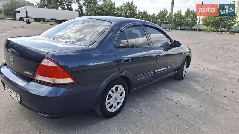 Седан Nissan Almera 2007 в Києві