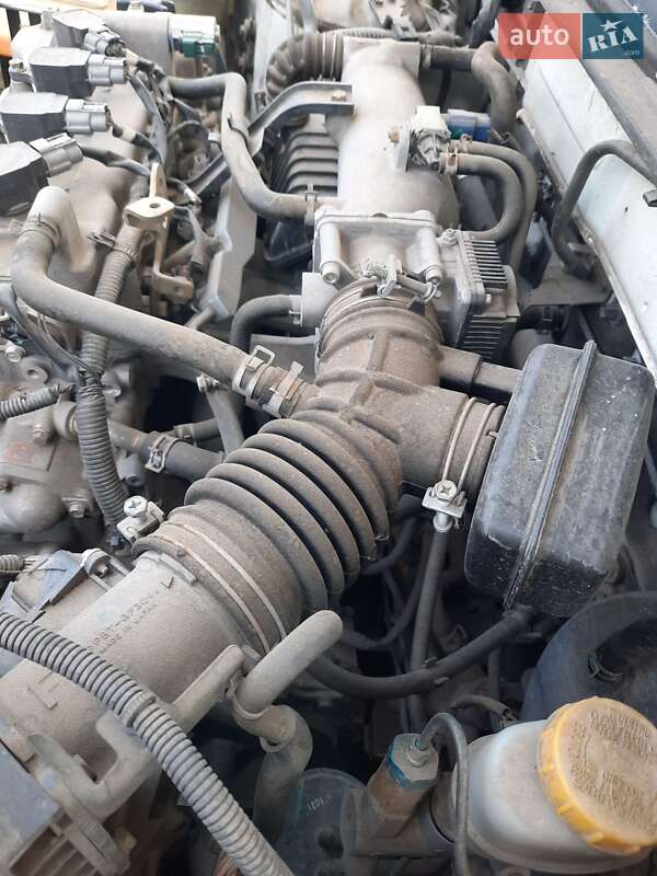 Седан Nissan Almera 2012 в Вараші