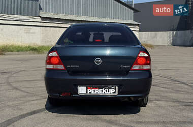 Седан Nissan Almera 2006 в 