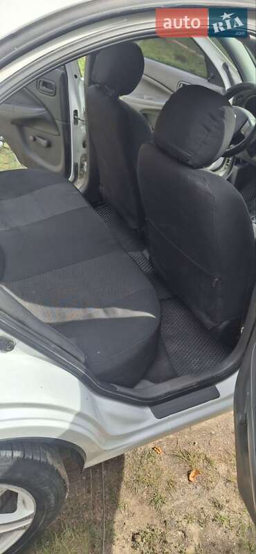 Седан Nissan Almera 2011 в Білогір'ї