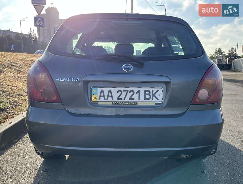 Хэтчбек Nissan Almera 2005 в Киеве