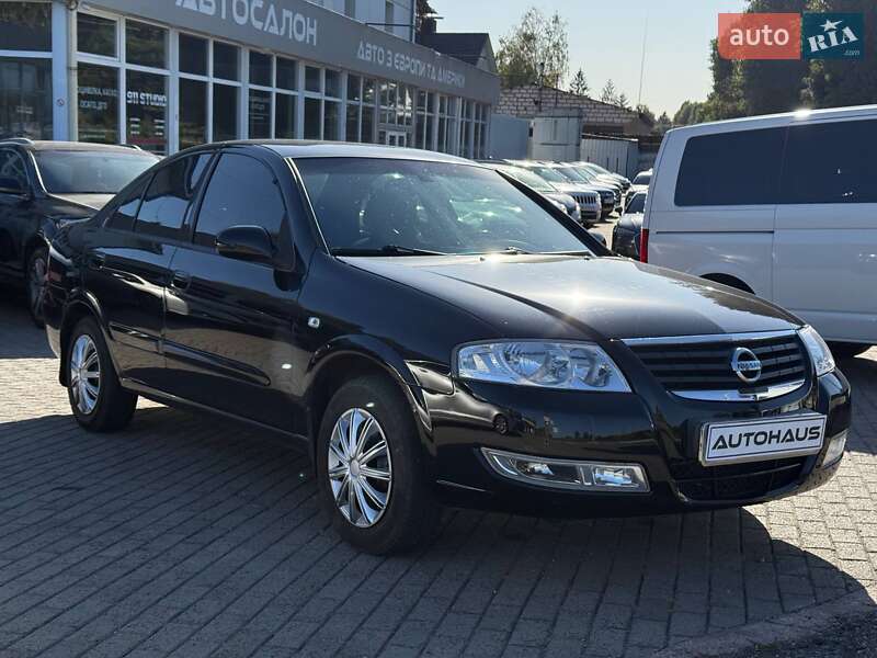 Nissan Almera 2012