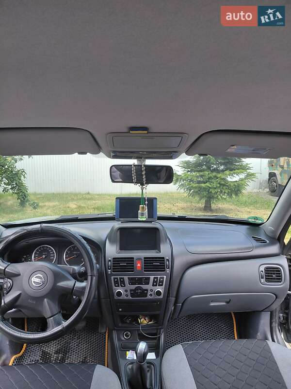 Хетчбек Nissan Almera 2005 в Івано-Франківську