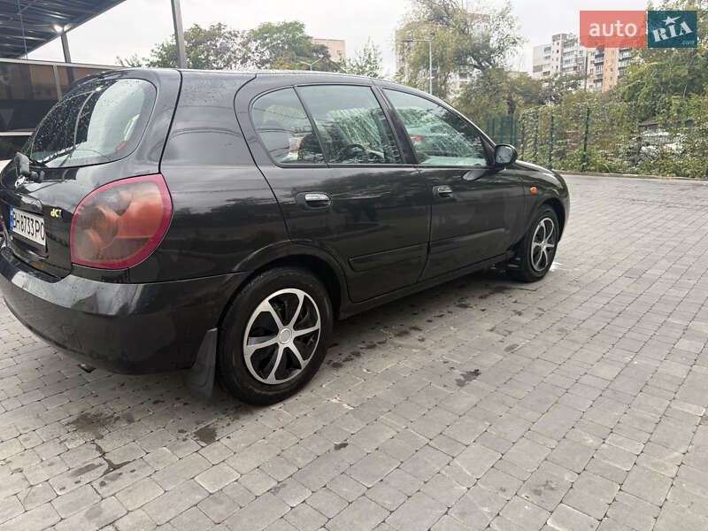 Хетчбек Nissan Almera 2005 в Одесі