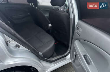 Седан Nissan Almera 2010 в 