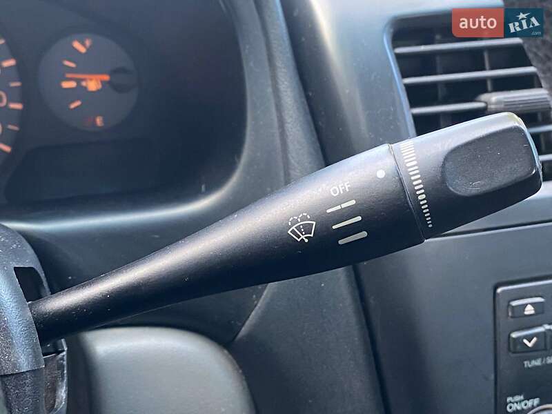 Седан Nissan Almera 2010 в Києві