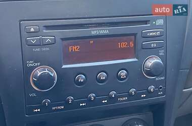 Седан Nissan Almera 2010 в 