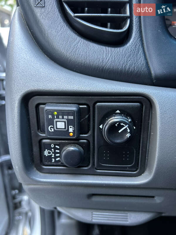 Седан Nissan Almera 2008 в Одессе