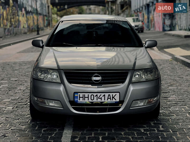 Nissan Almera 2008