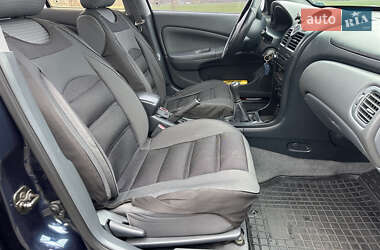 Седан Nissan Almera 2006 в  фото 31 Седан Nissan Almera 2006 в