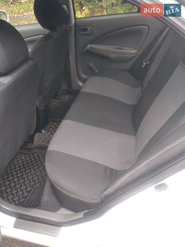 Седан Nissan Almera 2012 в Чернигове фото 8 Седан Nissan Almera 2012 в Чернигове
