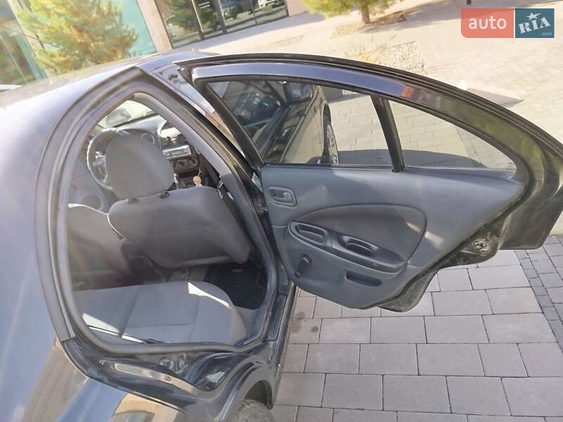 Седан Nissan Almera 2005 в Хмельницькому фото 18 Седан Nissan Almera 2005 в Хмельницькому