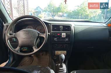 Хэтчбек Nissan Almera 1997 в  фото 3 Хэтчбек Nissan Almera 1997 в