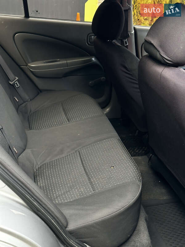 Седан Nissan Almera 2008 в Львове фото 11 Седан Nissan Almera 2008 в Львове