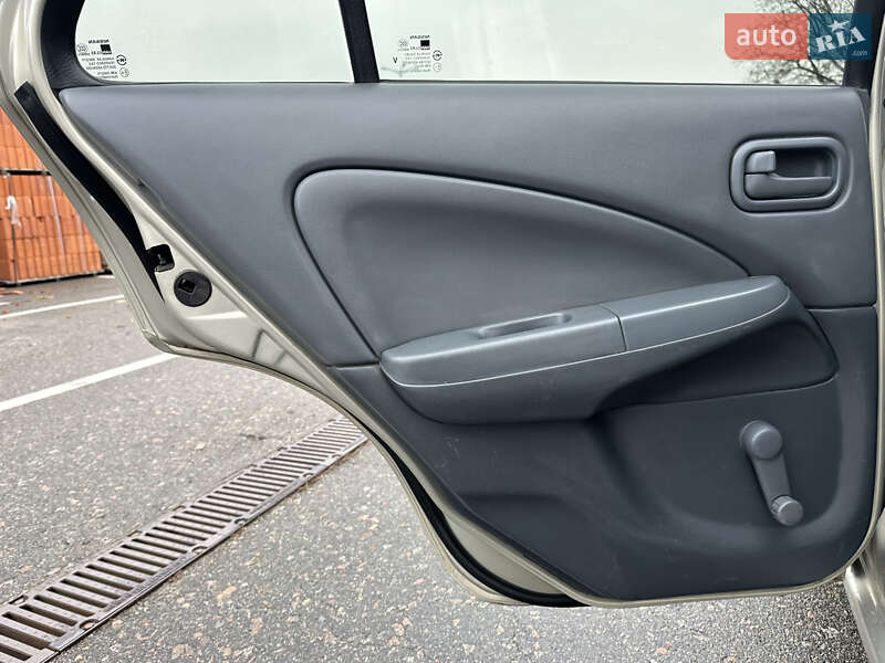 Седан Nissan Almera 2007 в Киеве фото 22 Седан Nissan Almera 2007 в Киеве