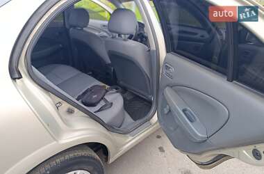 Седан Nissan Almera 2007 в Днепре