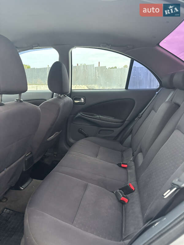 Седан Nissan Almera 2006 в Тернополе фото 10 Седан Nissan Almera 2006 в Тернополе