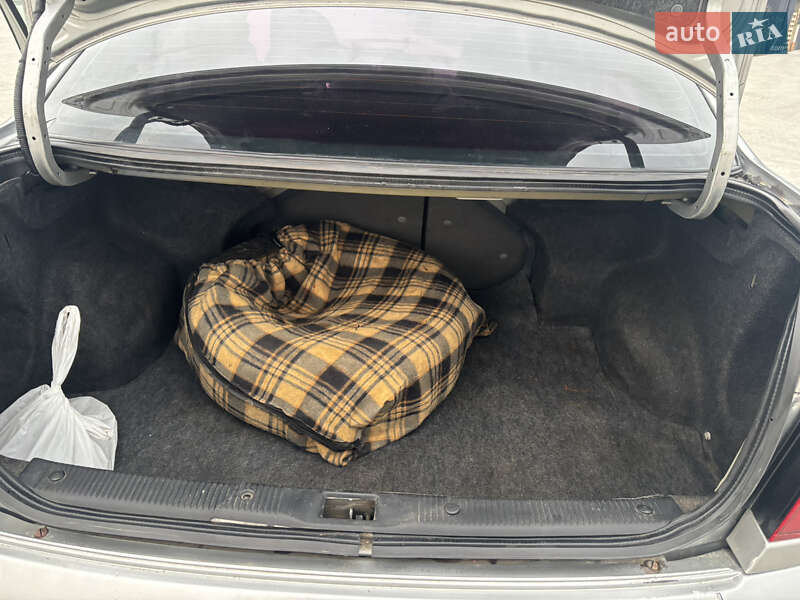 Седан Nissan Almera 2006 в Тернополе фото 12 Седан Nissan Almera 2006 в Тернополе