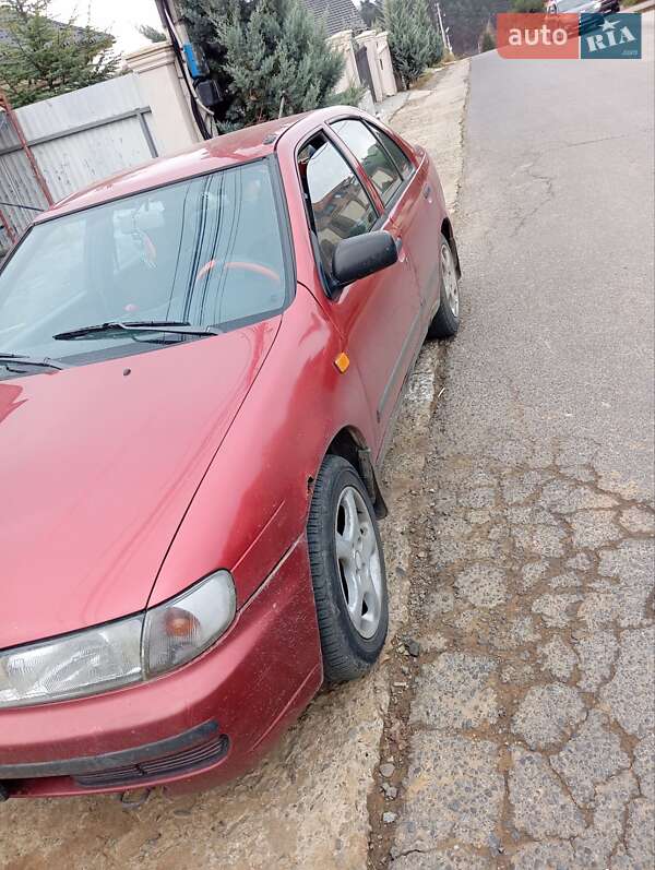 Седан Nissan Almera 1996 в Ужгороде фото 15 Седан Nissan Almera 1996 в Ужгороде