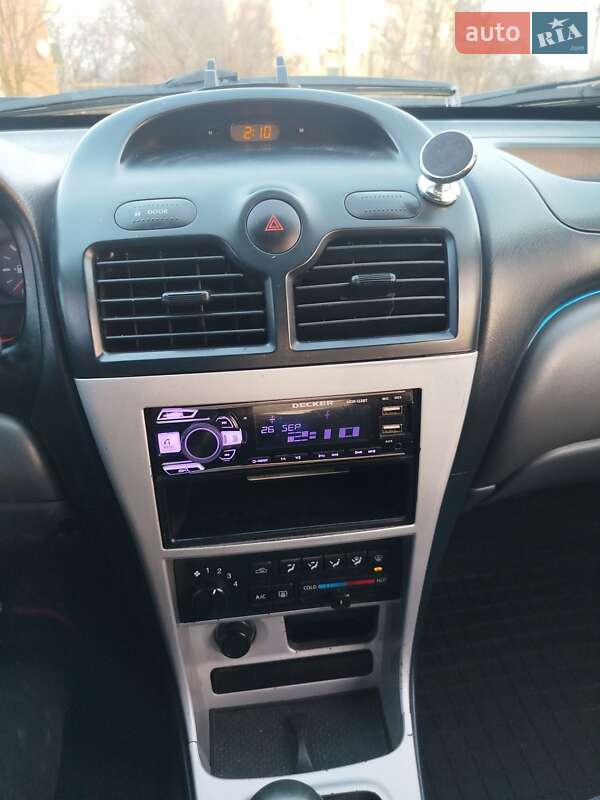 Седан Nissan Almera 2007 в Первомайске