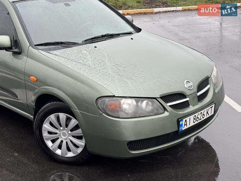 Седан Nissan Almera 2004 в Києві