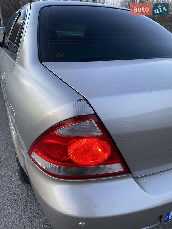 Седан Nissan Almera 2008 в Запорожье