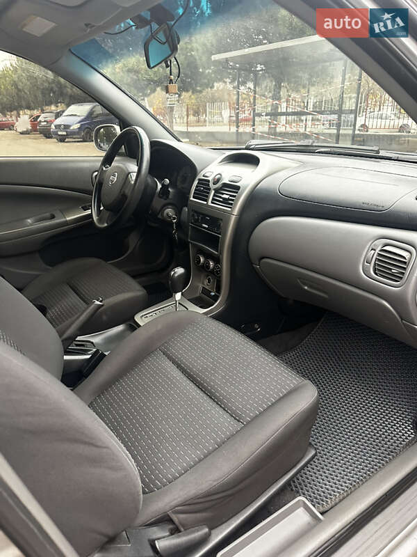 Седан Nissan Almera 2008 в Одессе