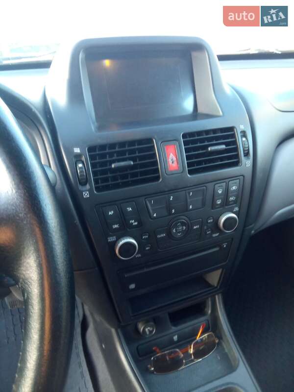 Седан Nissan Almera 2003 в Прилуках