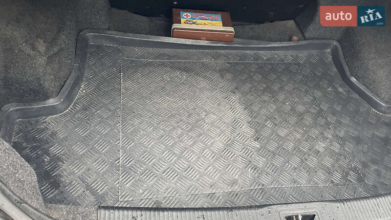 Седан Nissan Almera 2007 в Харькове фото 14 Седан Nissan Almera 2007 в Харькове