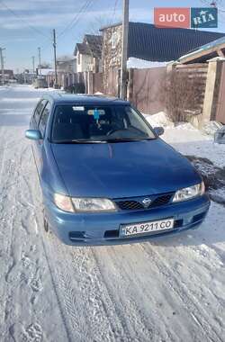 Хетчбек Nissan Almera 1999 в Києві