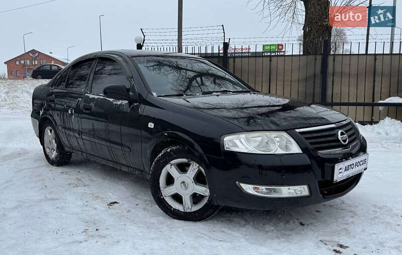 Nissan Almera 2008