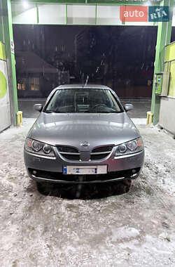 Хетчбек Nissan Almera 2004 в Дніпрі