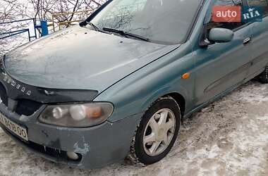Седан Nissan Almera 2002 в Киеве