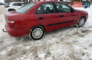Седан Nissan Almera 2004 в Києві