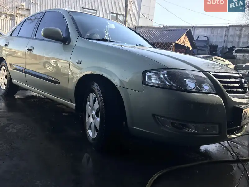 Nissan Almera