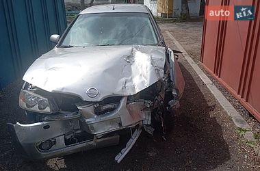 Седан Nissan Almera 2006 в Киеве