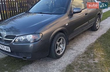 Седан Nissan Almera 2005 в Буську