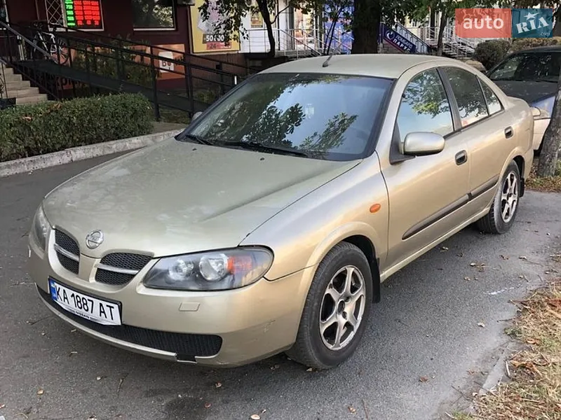 Nissan Almera