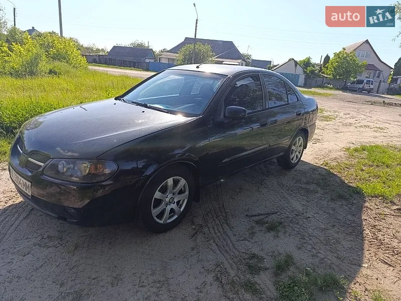 Nissan Almera