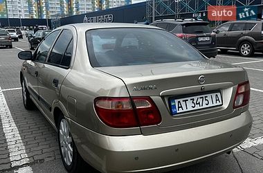 Седан Nissan Almera 2004 в Тлумаче