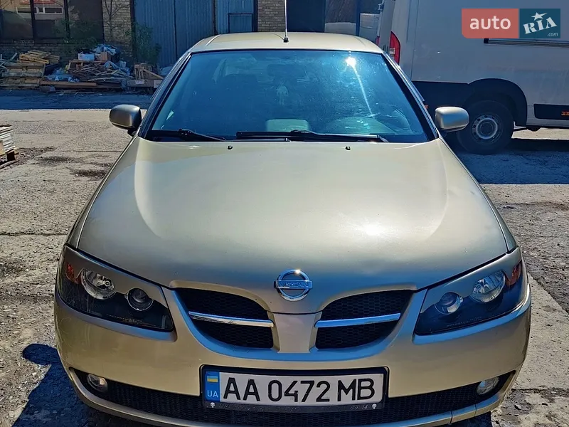 Nissan Almera